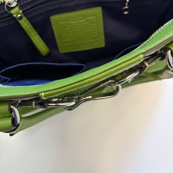 Coach Medium Hampton Lime Green Leather Y2K Carryall - Picture 11 of 11